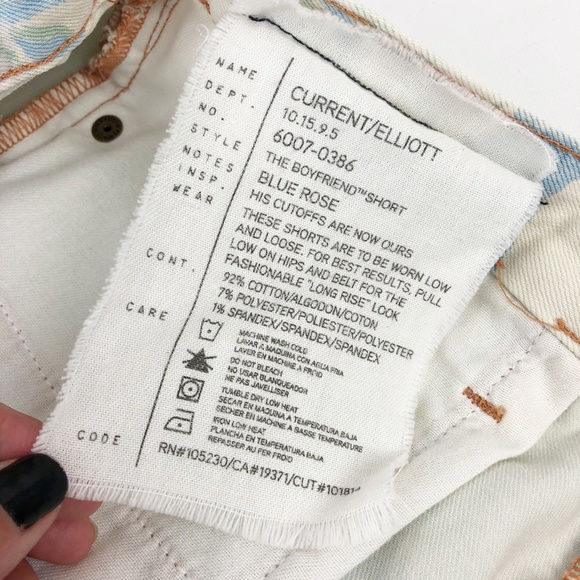 Current/Elliott The Boyfriend Short in 'Blue Rose' - Picture 9 of 16